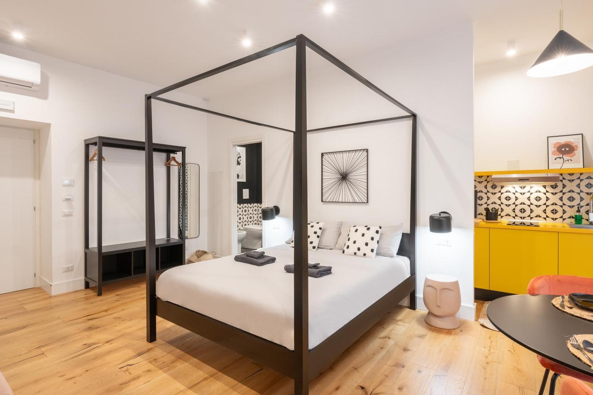 The Idyll Boutique Apartment - Suite In Napoli'S Spanish Quarters Εξωτερικό φωτογραφία