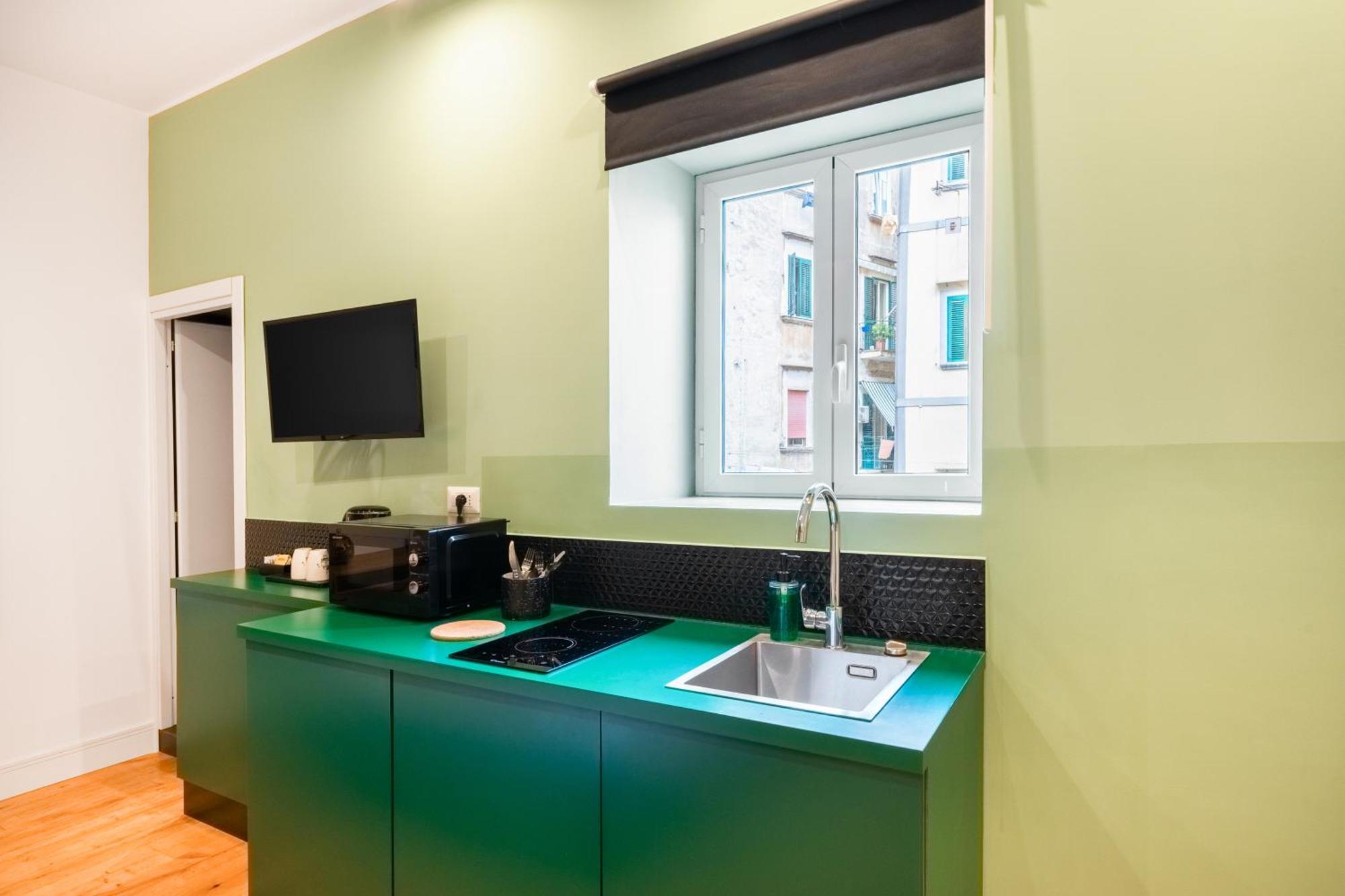 The Idyll Boutique Apartment - Suite In Napoli'S Spanish Quarters Εξωτερικό φωτογραφία